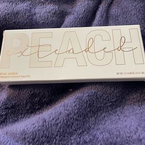 Kyle eyeshadow palette